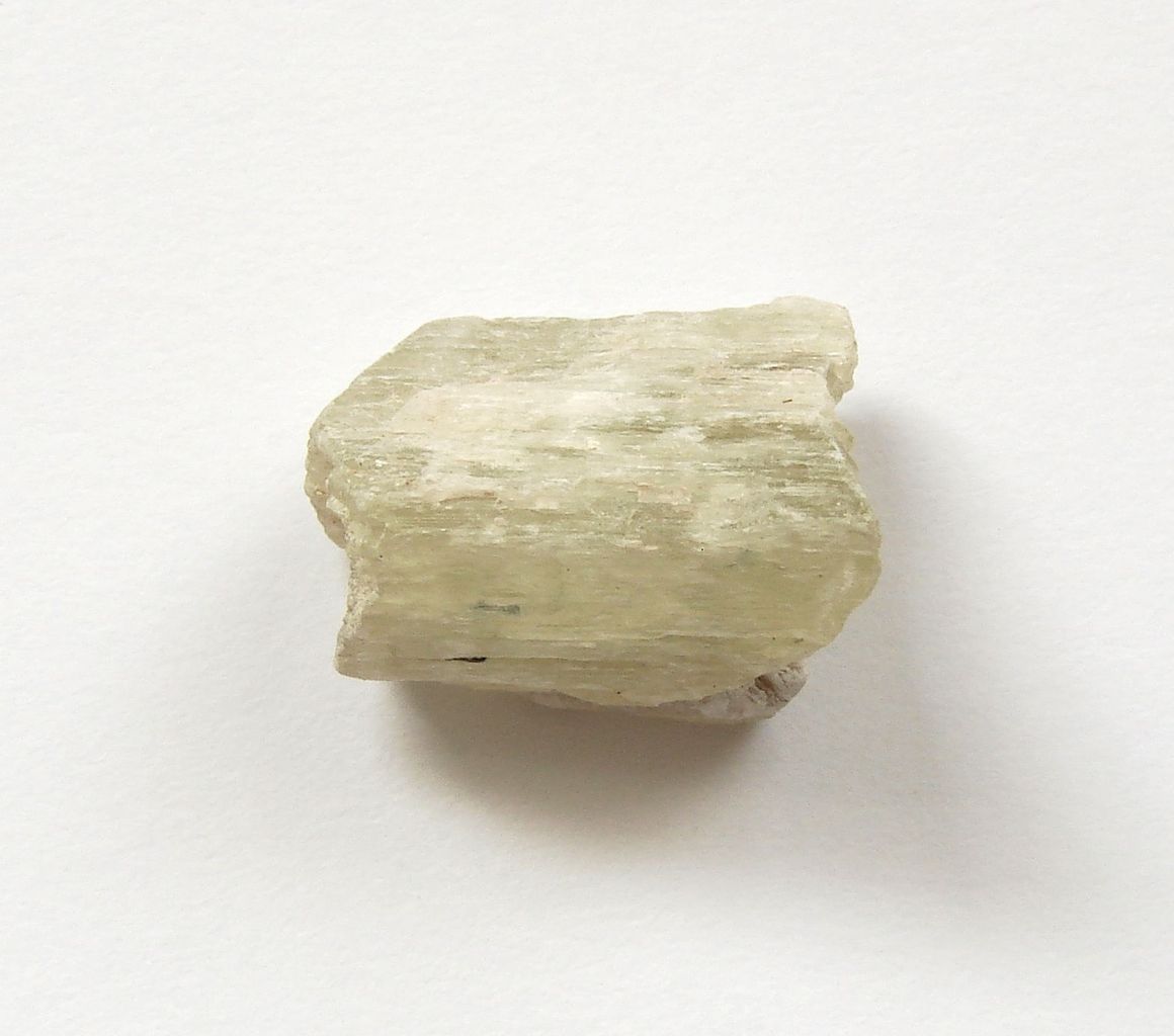 Zelený kunzit - hiddenit - Afghanistán (62)