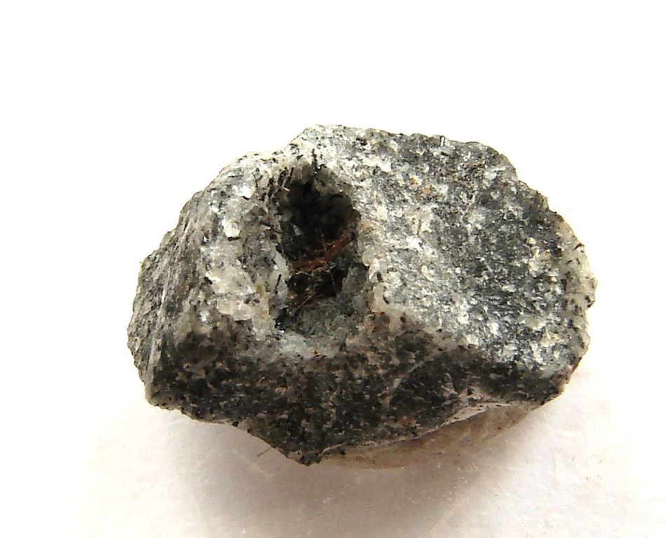 Nerosty tuperssuatsiait a bastnäsit - Namíbie (1)