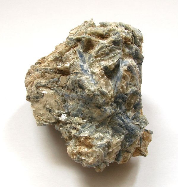 Kyanit - Brazílie (117)