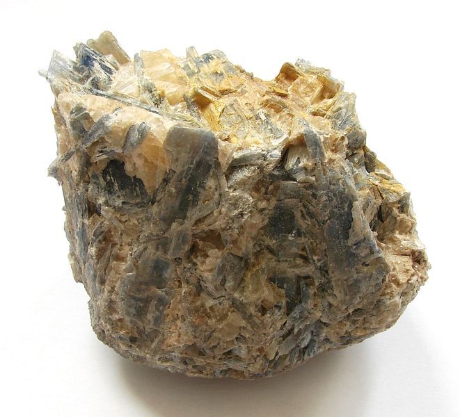 Kyanit - Brazílie (118)