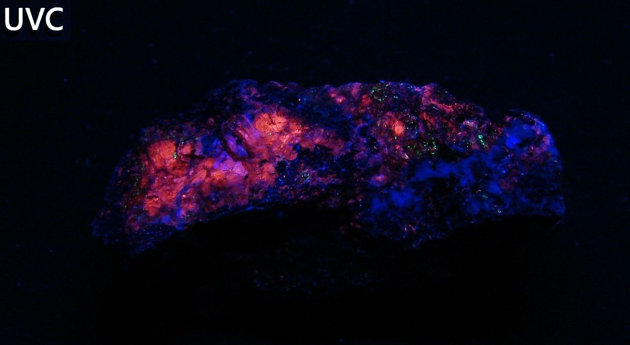 Nerost UV-kalcit willemit - Zambie (179)