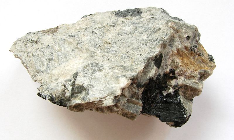 Nerost wöhlerit - Norsko (2)