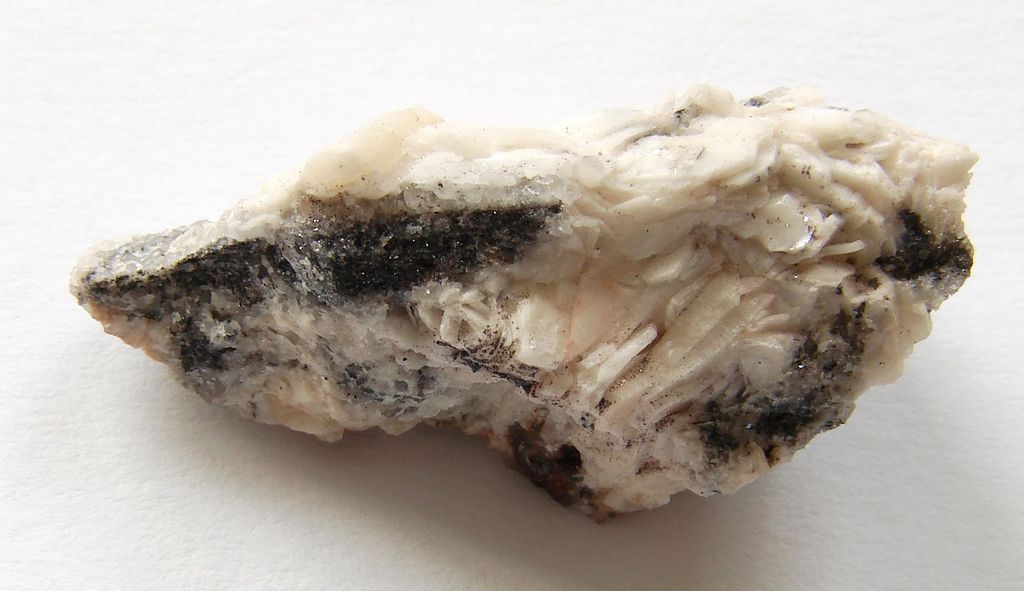 Nerosty hausmannit a hematit - Německo (10)