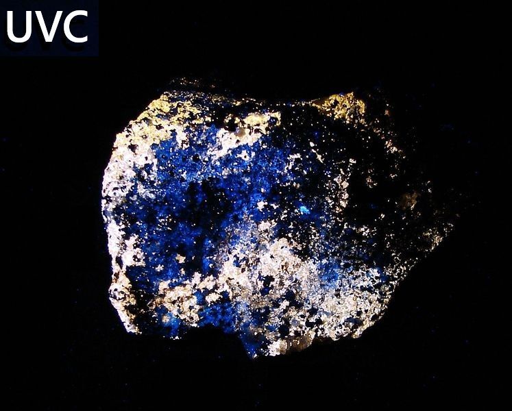 UV - minerál sfalerit - Zlaté Hory (15)